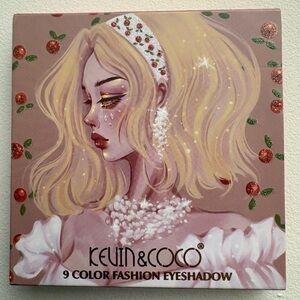 KEVIN&COCO 9-Color Eyeshadow Palette - Gold and Red Hues